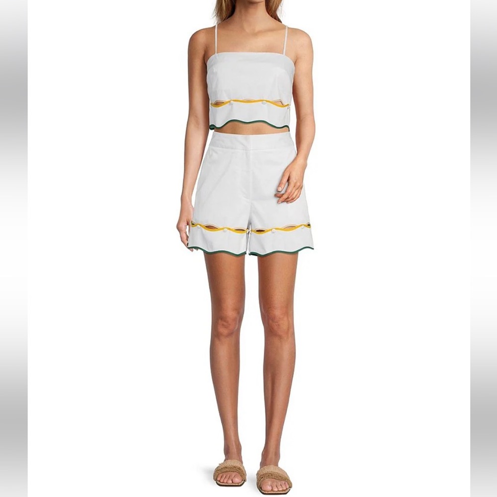 NWT Scalloped white shorts set Antonio Melani